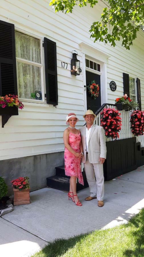 Historic Wilson-Guy House Bed & Breakfast Niagara-on-the-Lake Екстериор снимка